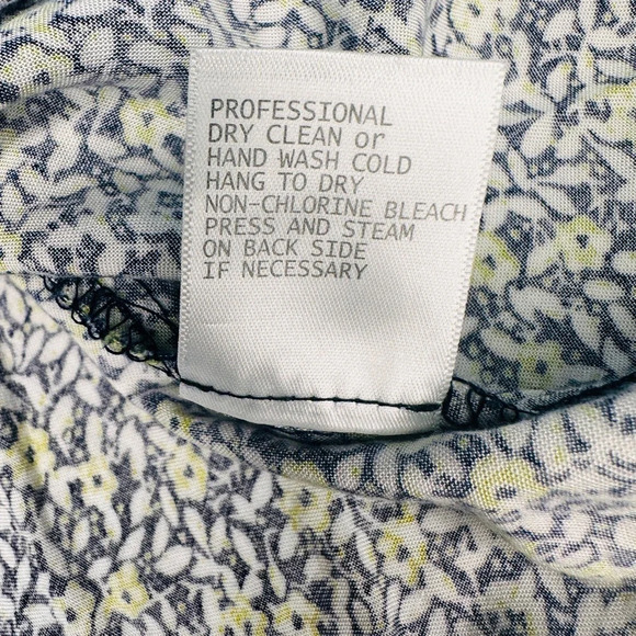 Rose and thyme blouse Women's Size‎ L Large Floral 3/4 tie sleeve - Picture 12 of 12